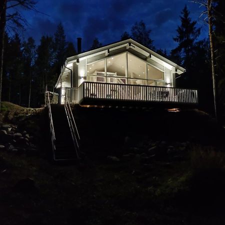 Villa Sirius Sieri, Nice Log-Cottage By The Lake Рованіемі Екстер'єр фото